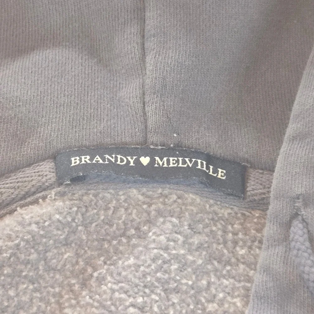 Brandy Melville Crystal Hoodie Womens One Size Charcoal Grey Cropped - Picture 3 of 5